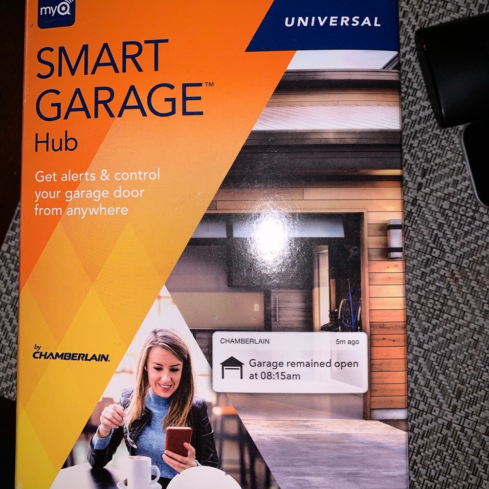 Smart Garage Hub